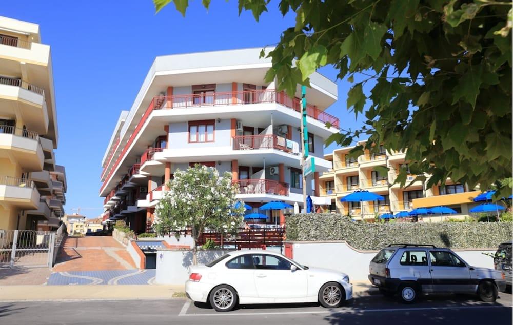 Hotel Soleado ألغيرو المظهر الخارجي الصورة